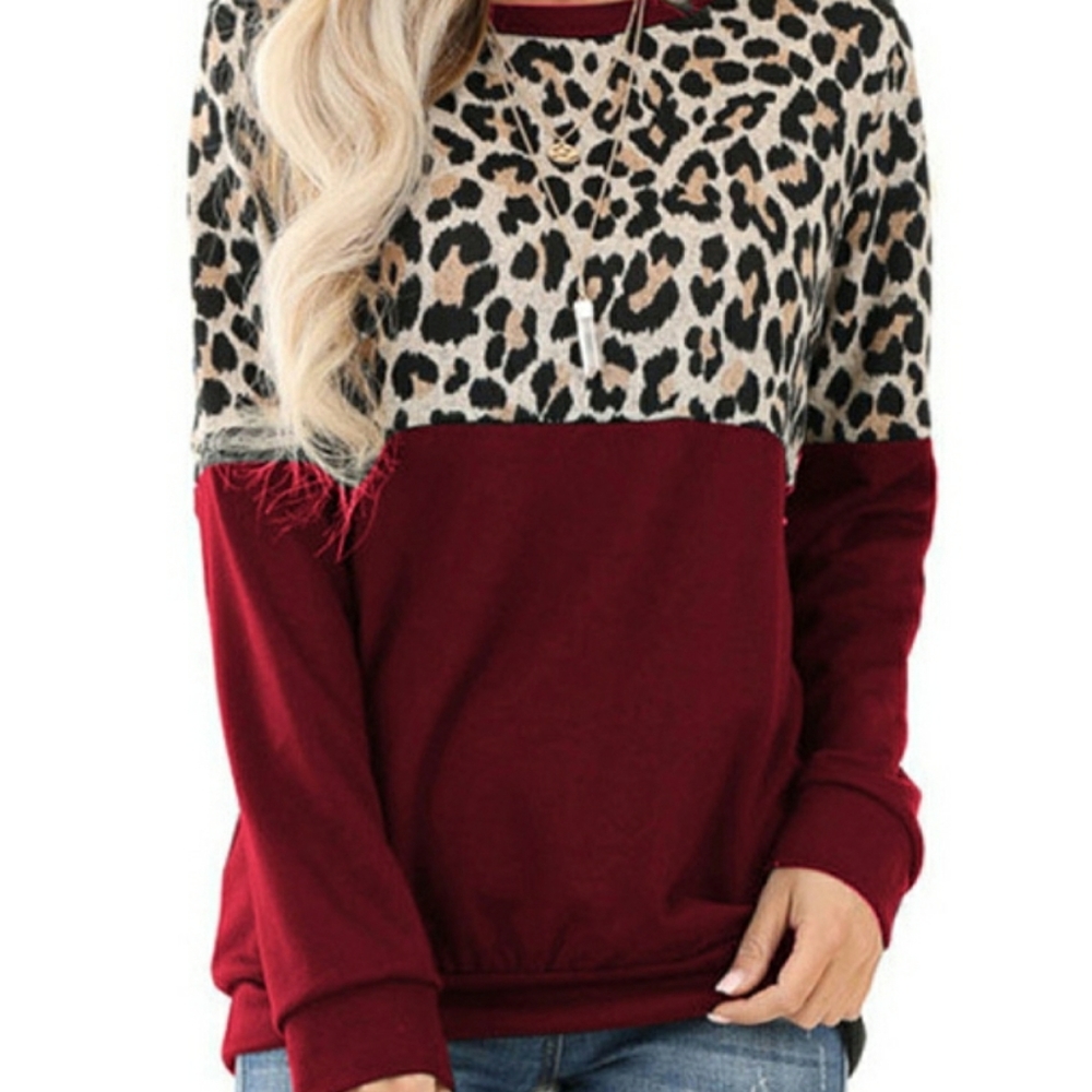 🧊 Leapord and wine print sweatshirt